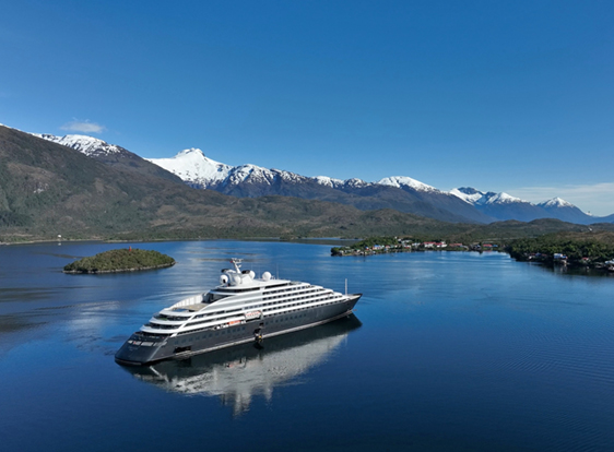 Scenic Eclipse, Puerto Edén, Chile