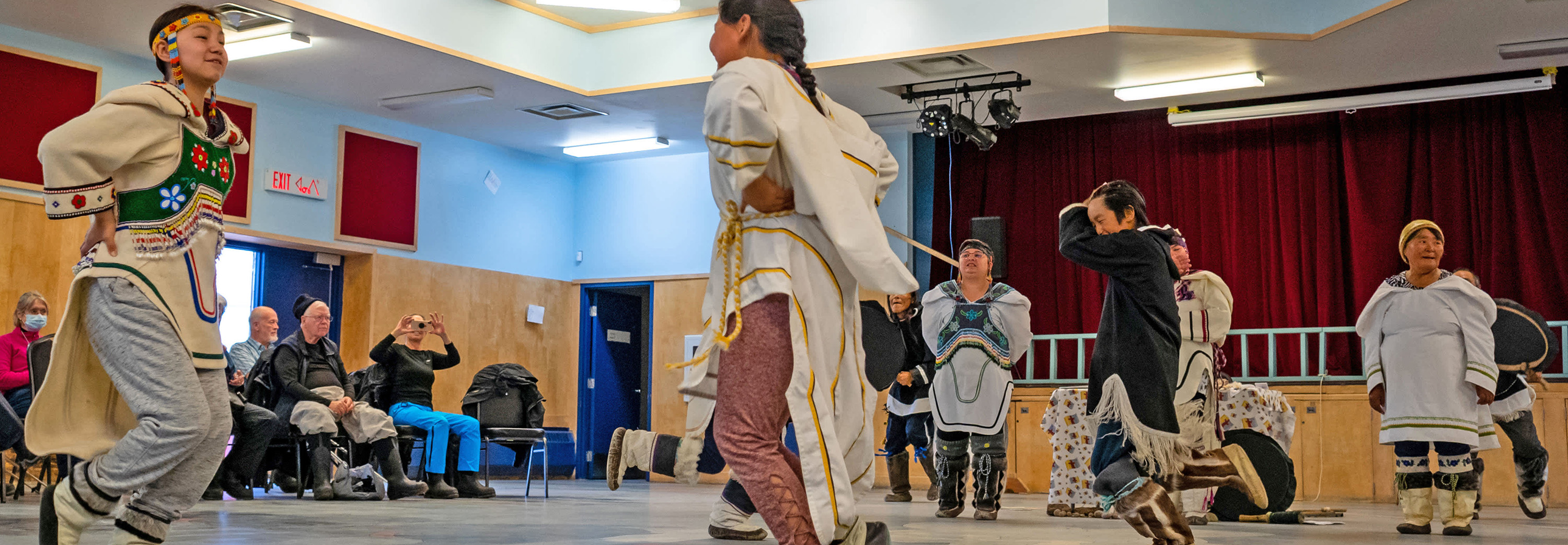 Indigenous Sámi and Inuit community traditions