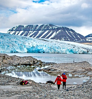 Hiking in Spitsbergen, Norway