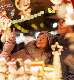Guests exploring markets