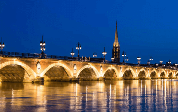 Bridge in Bordeaux Bridge in Bordeaux